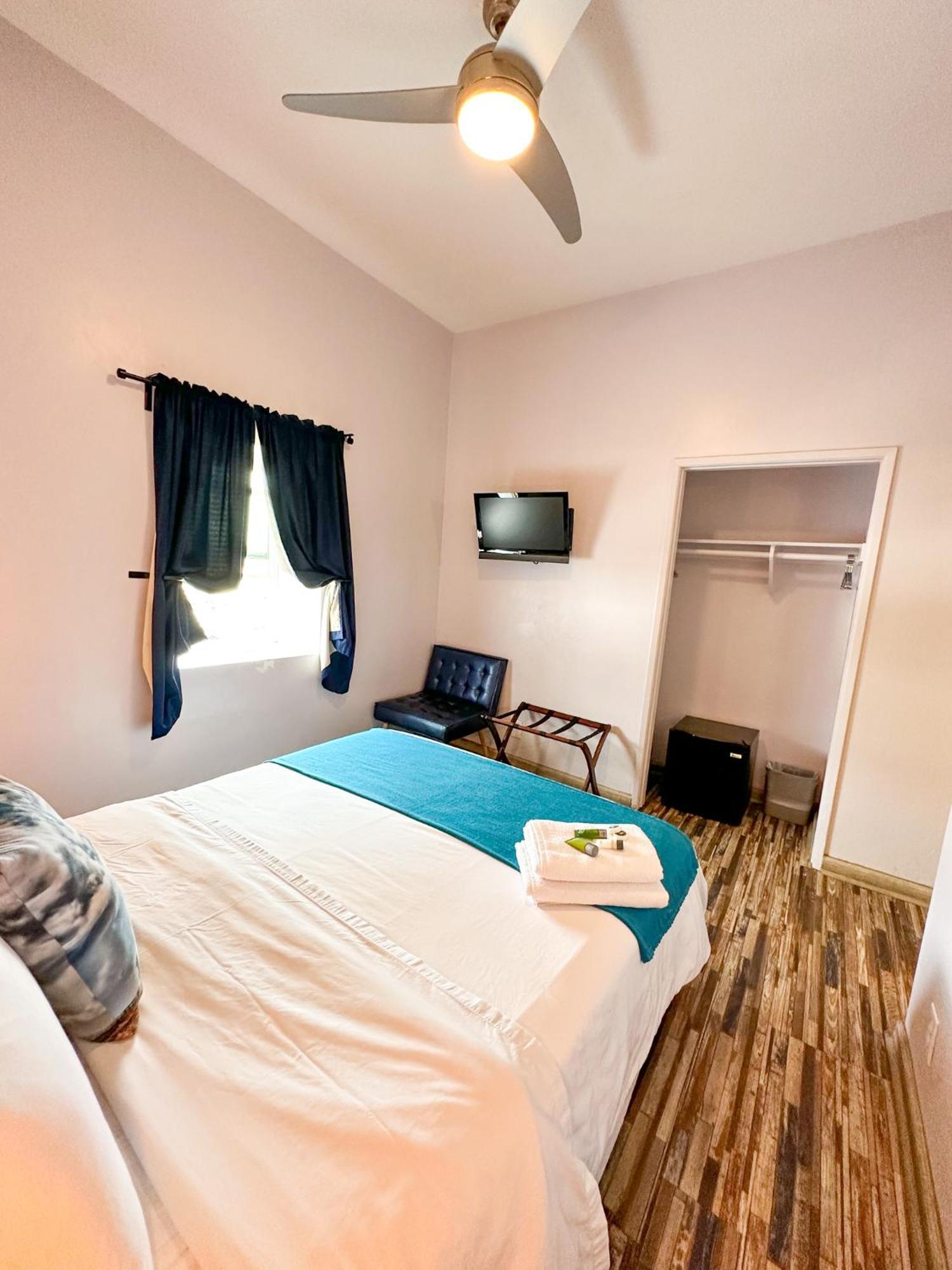 Samesun Venice Beach Hotel & Hostel Лос-Анджелес Экстерьер фото
